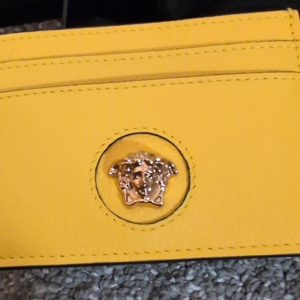 Versace Bright Yellow Card Holder NIB - Picture 3 of 8